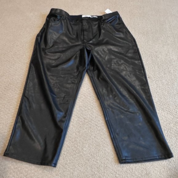 Abercrombie & Fitch Pants Vegan Leather Ankle Straight Ultra High Sz 18S/P Curve - Picture 6 of 12